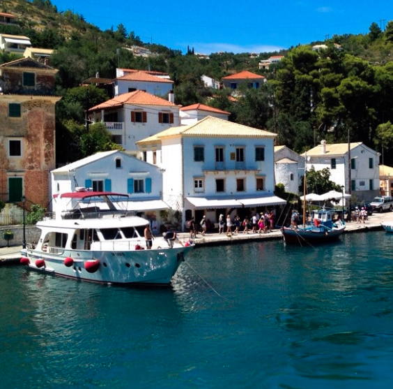  Paros – Kiriacoulis